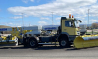 Mercedes Axor 1824 4x4 with Overaasen Sweepers Mercedes Axor 1824 4x4 with Overaasen Sweepers