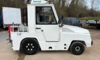 HF5825 Diesel Powered Airport Towing Tractor HF5825 Diesel Powered Airport Towing Tractor